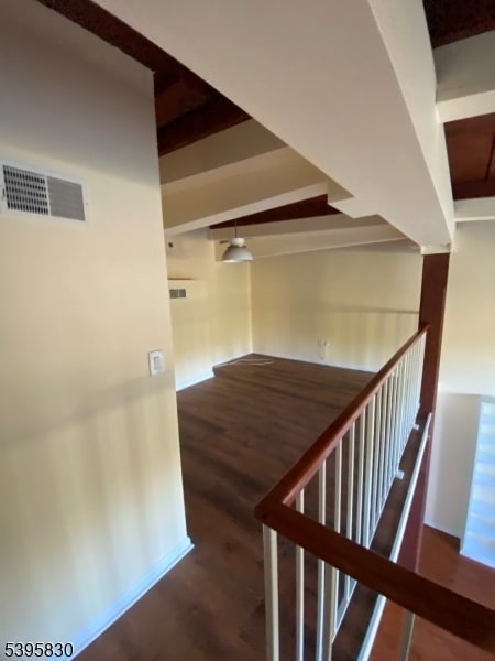 Building Photo - 262 Main St