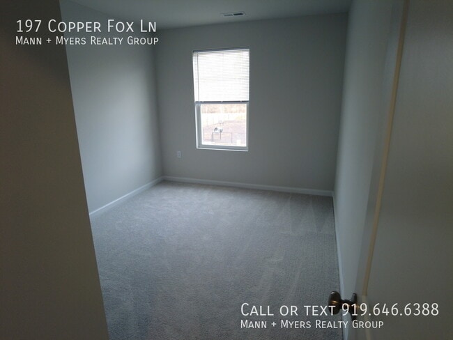 Building Photo - 197 Copper Fox Ln