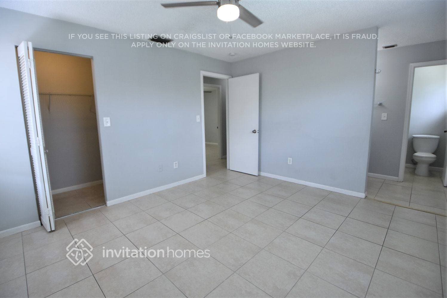 Building Photo - 11521 SW 52nd St