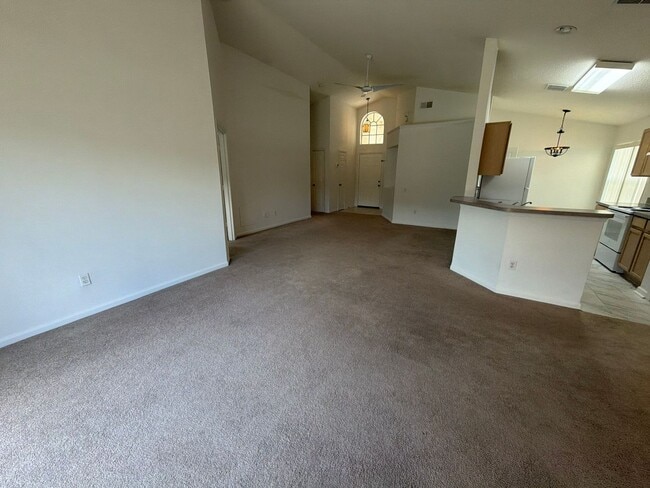 Building Photo - 1709 Pine Bay Dr