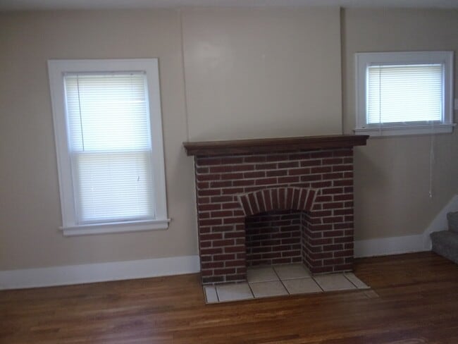 Building Photo - 2810 Northland St