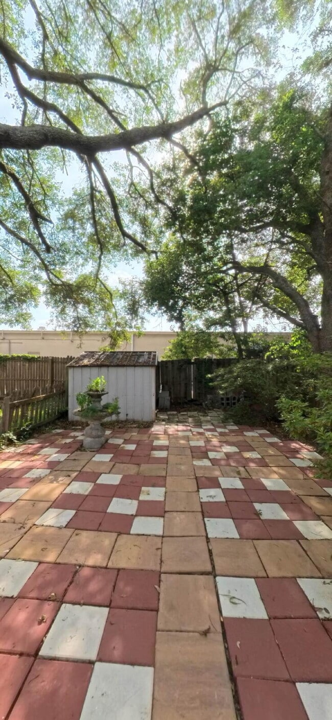 Building Photo - 3054 Cobblewood Ln N