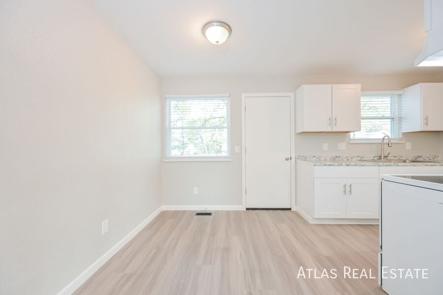 Building Photo - 11403 E Ellsworth Pl