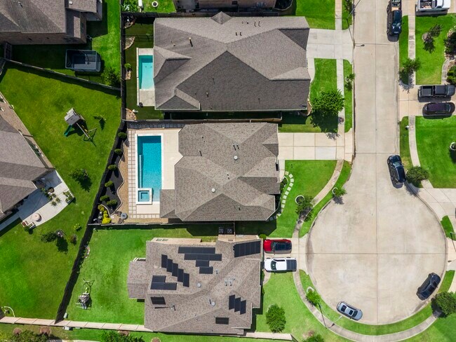 Building Photo - 3938 Avalon Ridge Dr