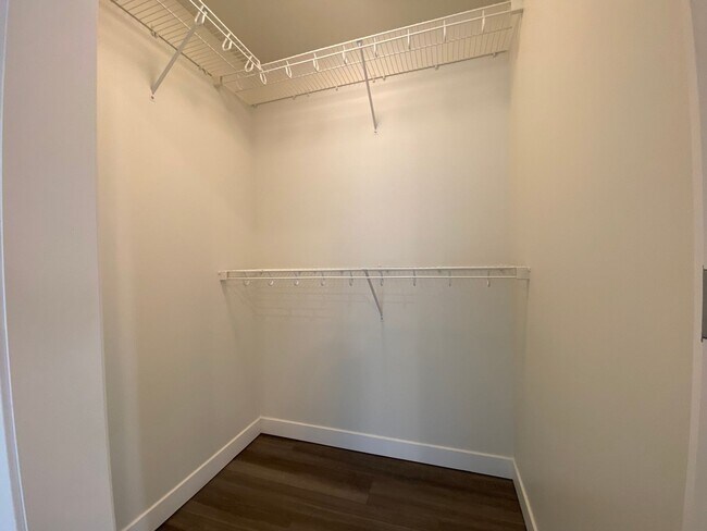 Building Photo - $2,575 | 1 Bedroom, 2 Bathroom Condo | Pet...
