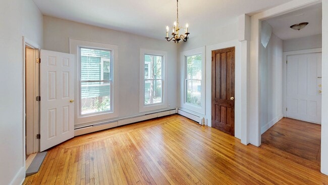 Building Photo - 244 Edgewood Ave