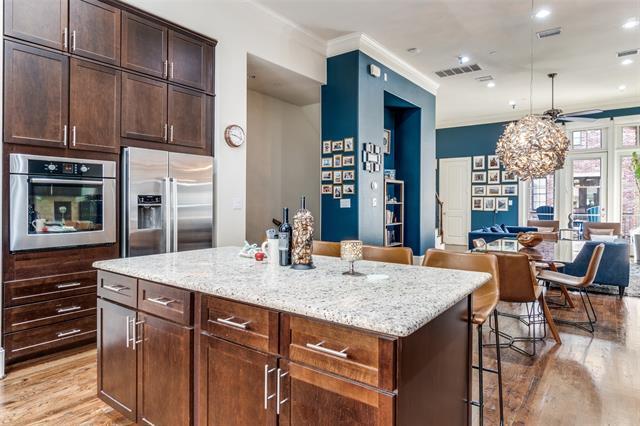 Building Photo - 2171 Helsminster Dr