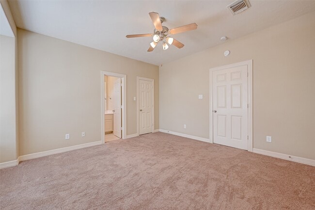 Building Photo - 13607 Brookbluff Ln