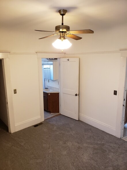 Primary Bedroom - 2623 H St