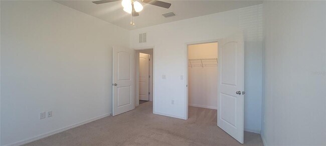 Building Photo - 5520 Angel Fish Ct
