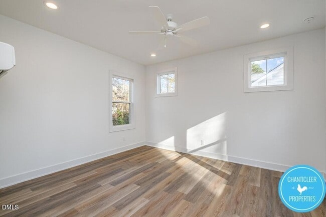 Building Photo - 1407 Sedgefield St