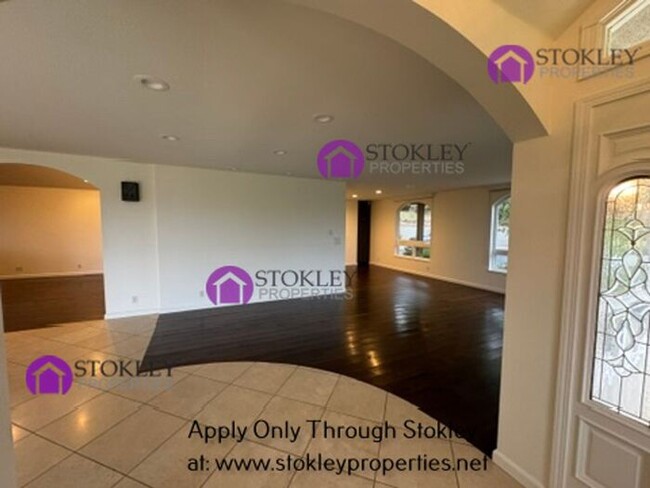 Building Photo - 121 Monte Sereno