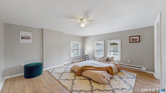 Building Photo - 24 Madison St