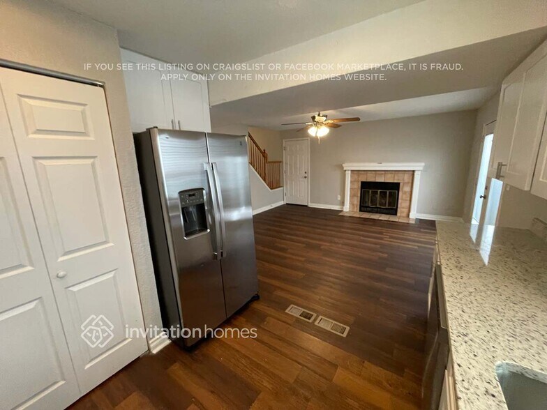 Building Photo - 4016 S Fundy Way