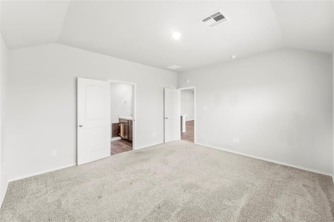 Building Photo - 20926 Belmont Village Wy
