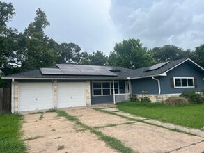 Building Photo - 603 Center Way