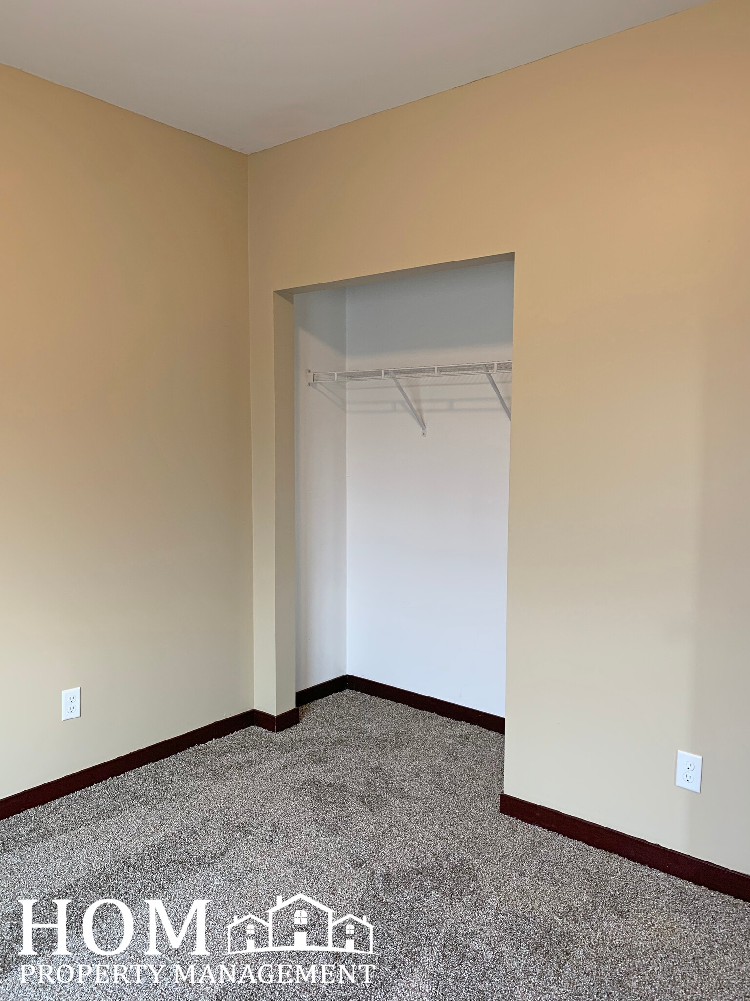 Building Photo - 261 Bunting Ln