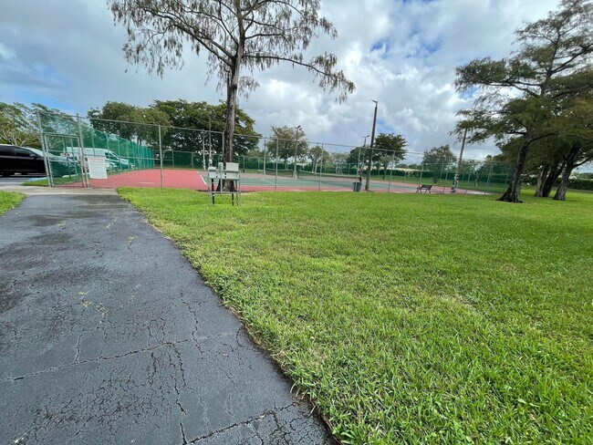 Building Photo - 7760 NW 50th St