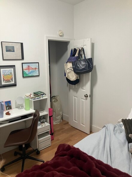 Building Photo - 64 Hemenway St