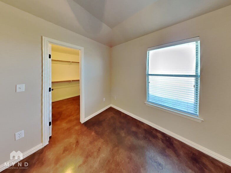 Building Photo - 125 Jolin Ln