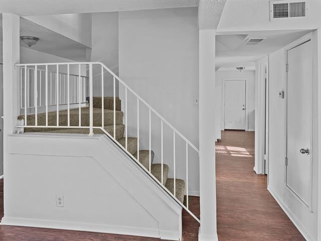 Building Photo - 3107 Emily Dr