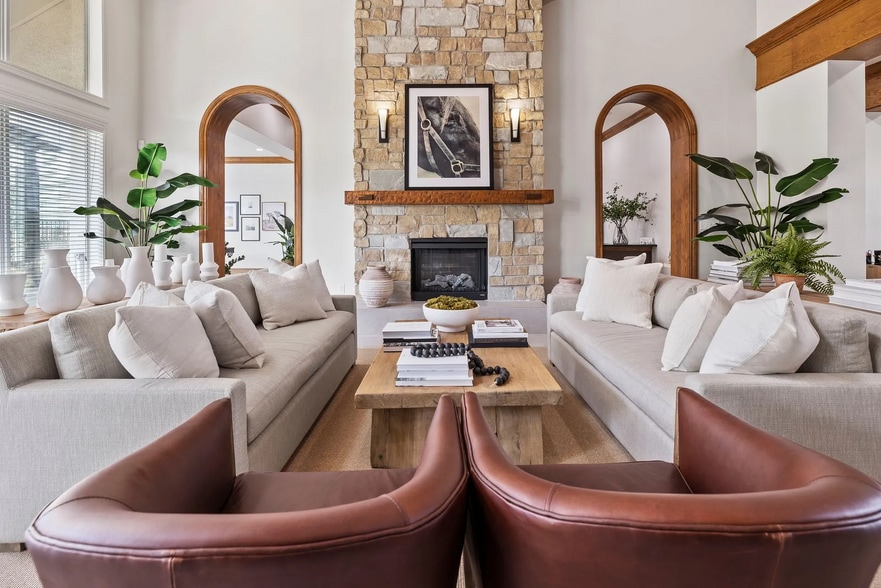 Building Photo - 1799 FM 528 Rd