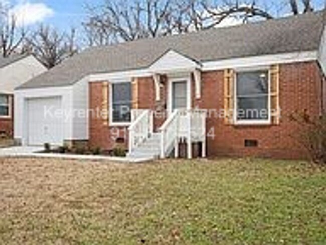 Building Photo - Updated 2 Bed 1 Bath Rental Home Tulsa