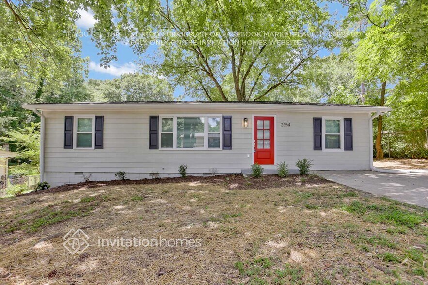 Building Photo - 2354 Beverly Ln