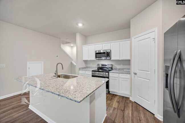 Building Photo - 734 Gatestone Ln