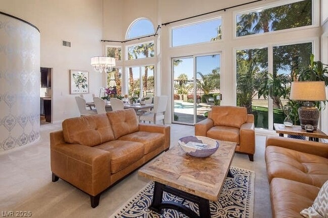 Building Photo - 8856 Rainbow Ridge Dr