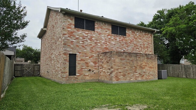 Building Photo - Duncaster Drive, Missouri City, TX 77459 - 3 BR 2.5 BA single-family home