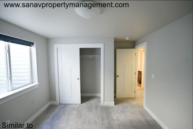 Building Photo - Modern 3-Bedroom Ranch in Grimes with basement-Available End of April!