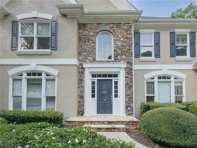 Building Photo - 7335 Craigleith Dr