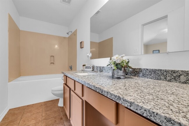 Building Photo - 20806 Dewberry Creek Ln