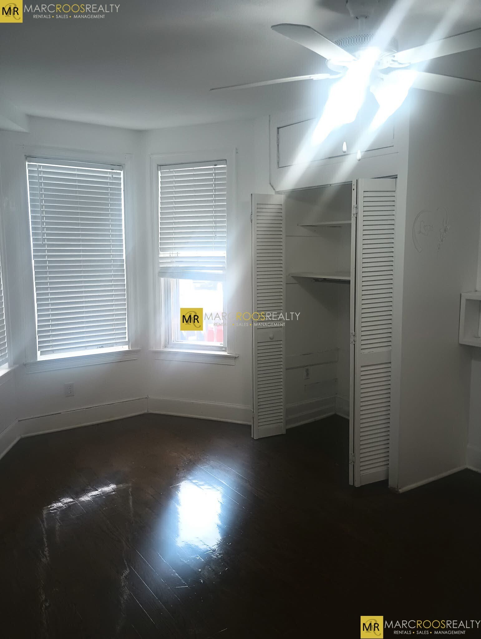 Building Photo - 319A Bennington St