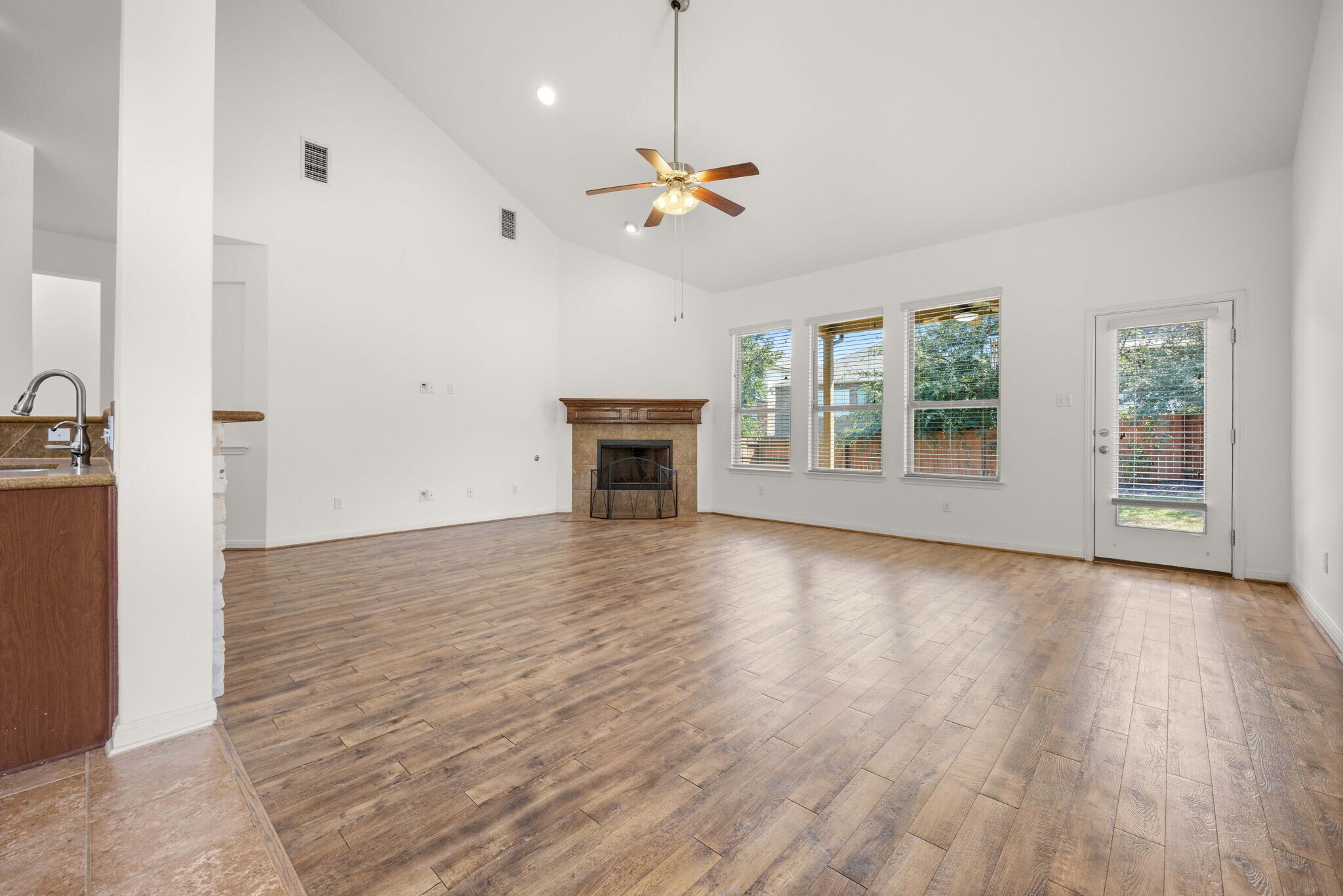 Building Photo - 5929 Gunnison Turn Rd