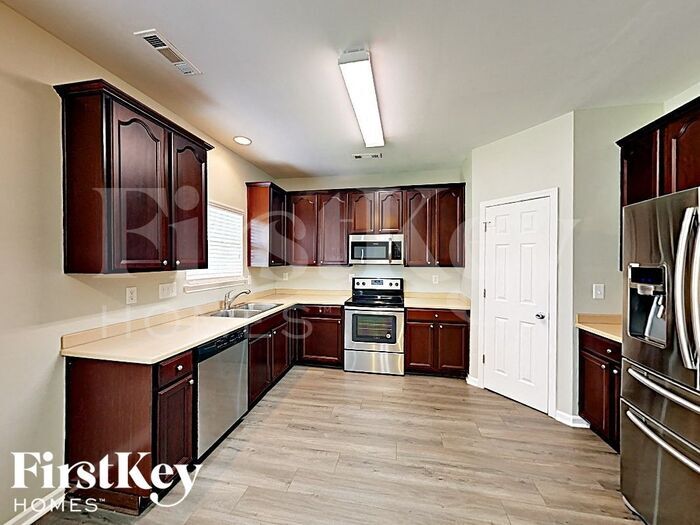 Building Photo - 5718 Parkstone Drive