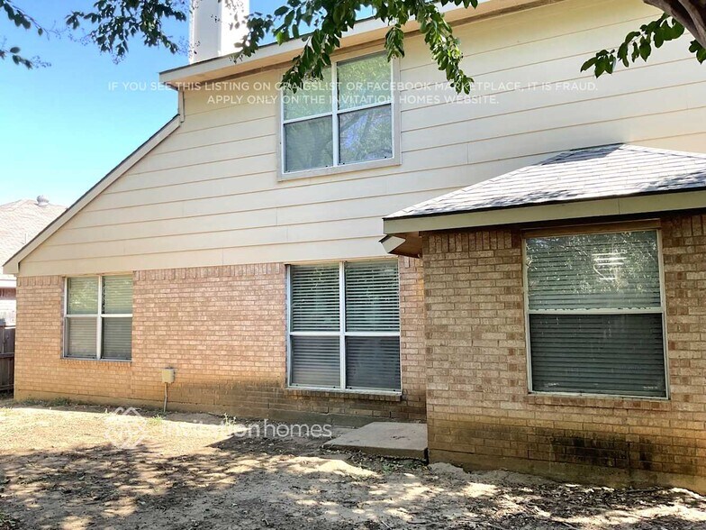 Building Photo - 12204 Shadow Wood Trail
