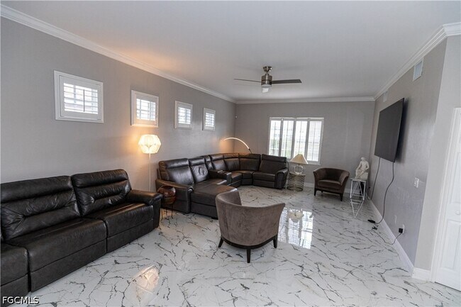 Building Photo - 14081 Bently Cir