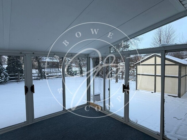 Building Photo - "Charming 3-Bedroom Perrysburg Home with 3 Baths and a Finished Basement!"