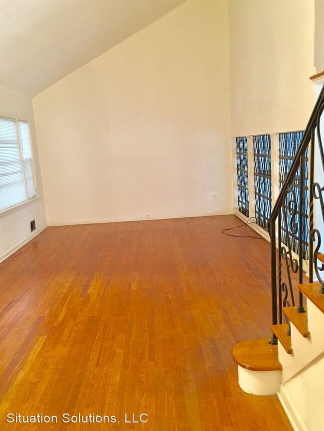 Building Photo - 3 br, 2 bath House - 1033 Georgetown Rd