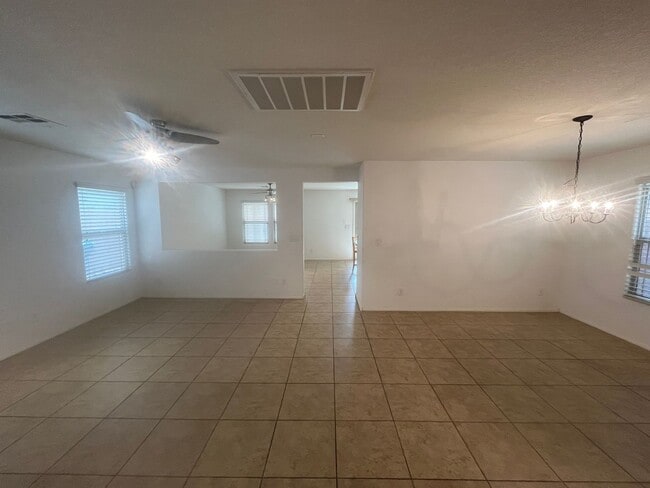 Building Photo - 2 Story-Single Family Home Located in Providence