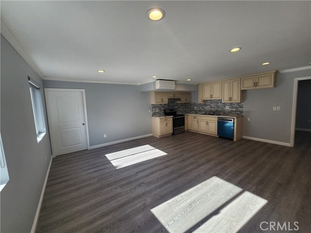 Building Photo - 21217 De La Guerra St