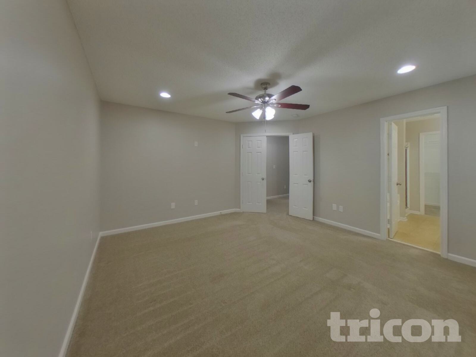 Building Photo - 3023 Willamette Valley Dr