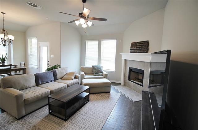 Building Photo - 212 Wolf Creek Dr