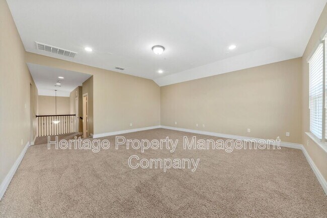 Building Photo - 3706 Song Fiddler