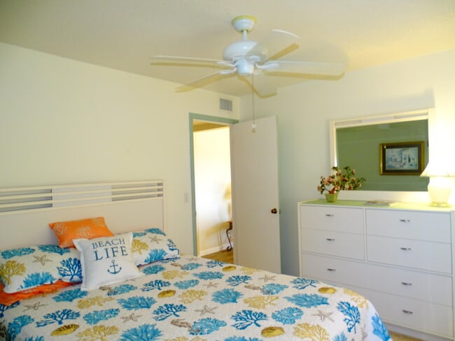 Building Photo - 409 Pine Glen Ln