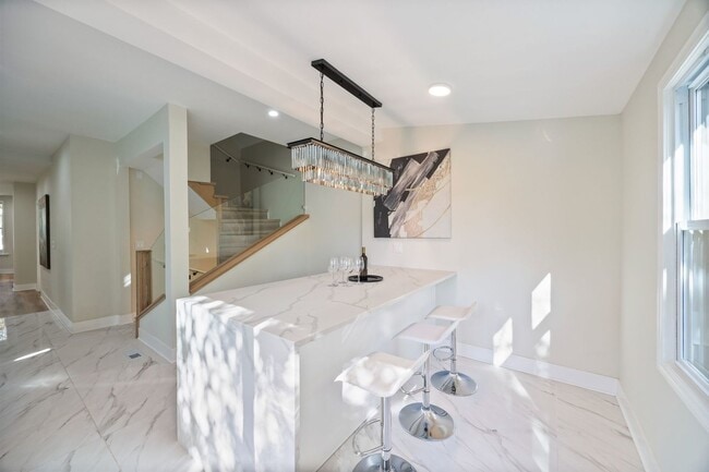 Building Photo - 4143 N Drake Ave