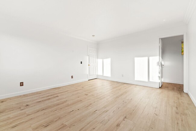 Building Photo - 1564 Clanton Pl