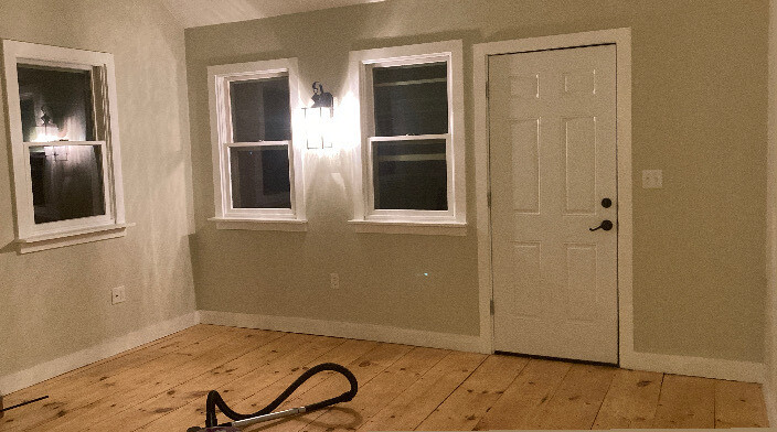 Large Bonus Room - 7 Avon Dr